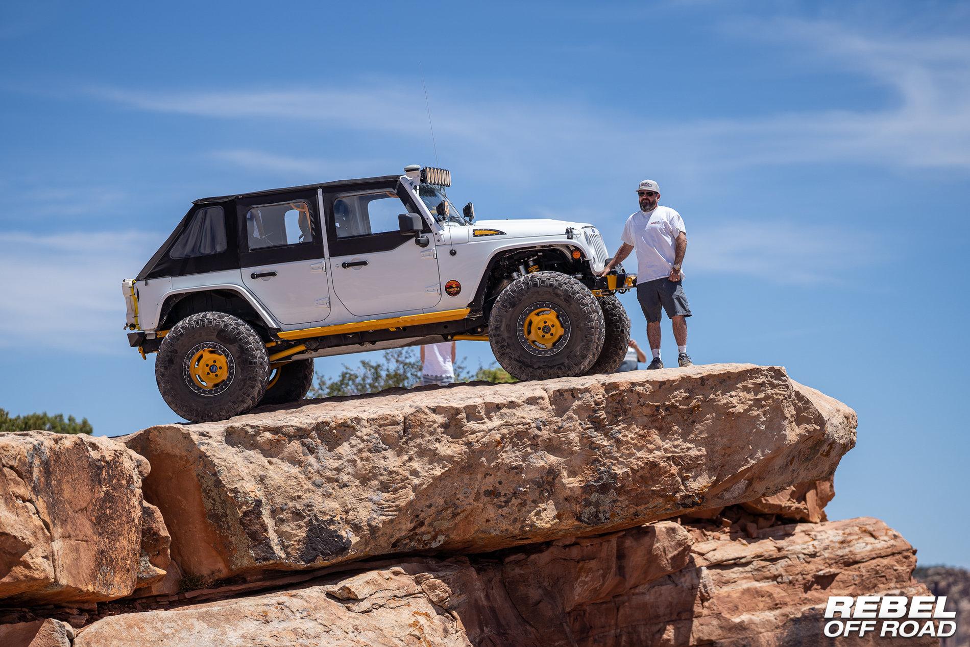 Jeep Gladiator Trail Run on Top of The World - Moab Vacation RebelOffRoad-04127