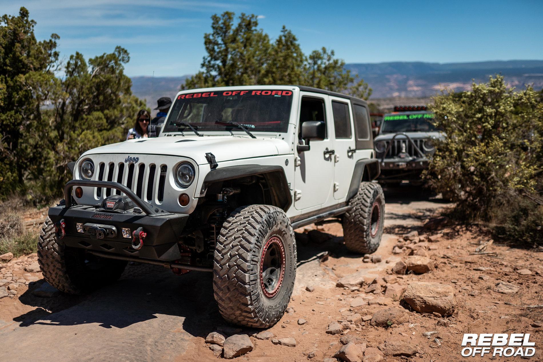 Jeep Gladiator Trail Run on Top of The World - Moab Vacation RebelOffRoad-04034
