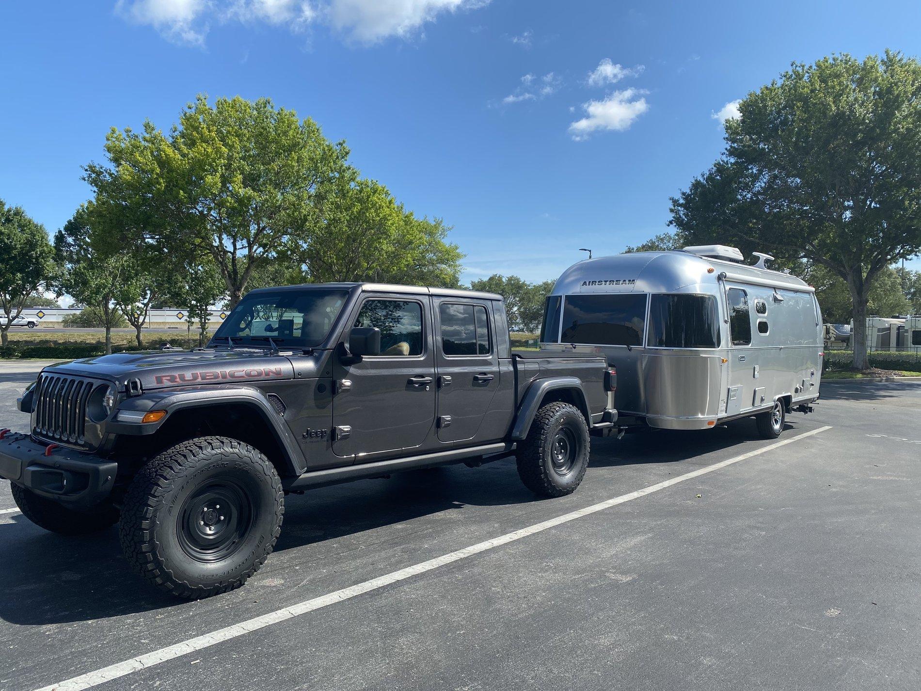 Jeep Gladiator So, what is everybody towing? tow-photo02