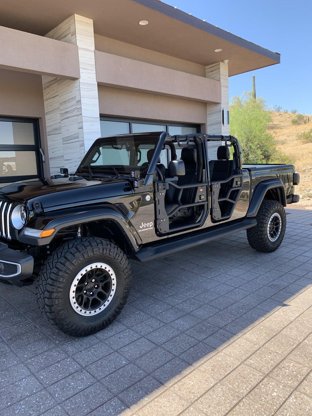 Jeep Gladiator Lets see all those Gladiators with lifts and bigger tires! C2A996BE-A59F-426C-9E77-CE12E12D740D