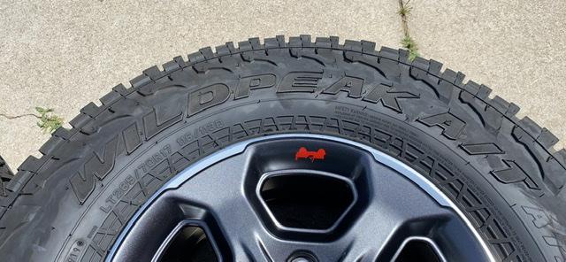 Jeep Gladiator Stock Rubi wheels and Tires in Los Angeles 5F4806E6-AB78-4FF5-BDE6-587D60147F68
