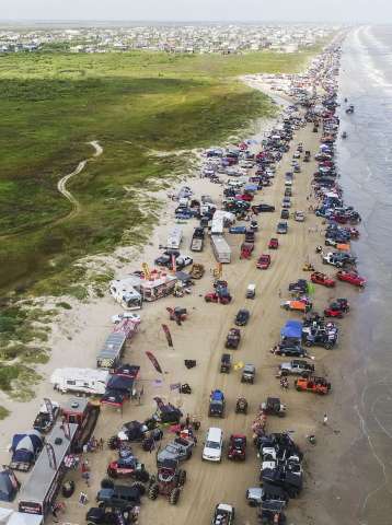 Jeep Gladiator Almost 200 People Arrested and 2 Shot During Go Topless Jeep Weekend 480x480