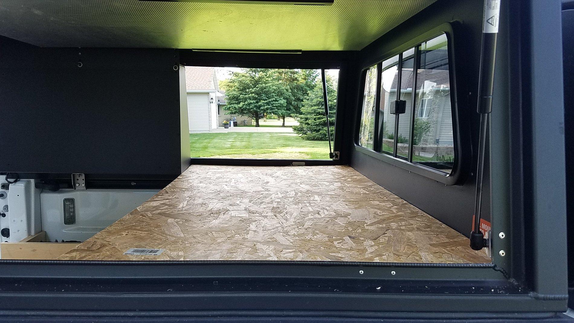 Jeep Gladiator Alu-Cab Gladiator Bed Cap 20200531_181207