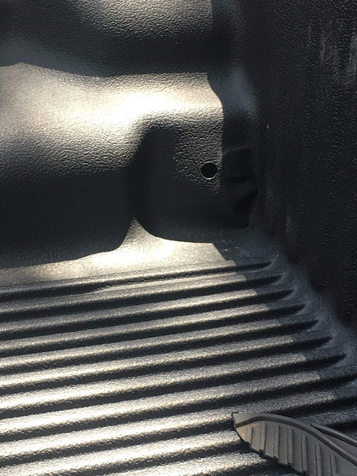 Jeep Gladiator Factory bed liner 391D088B-9D5A-4B18-A443-B414C9511DFE