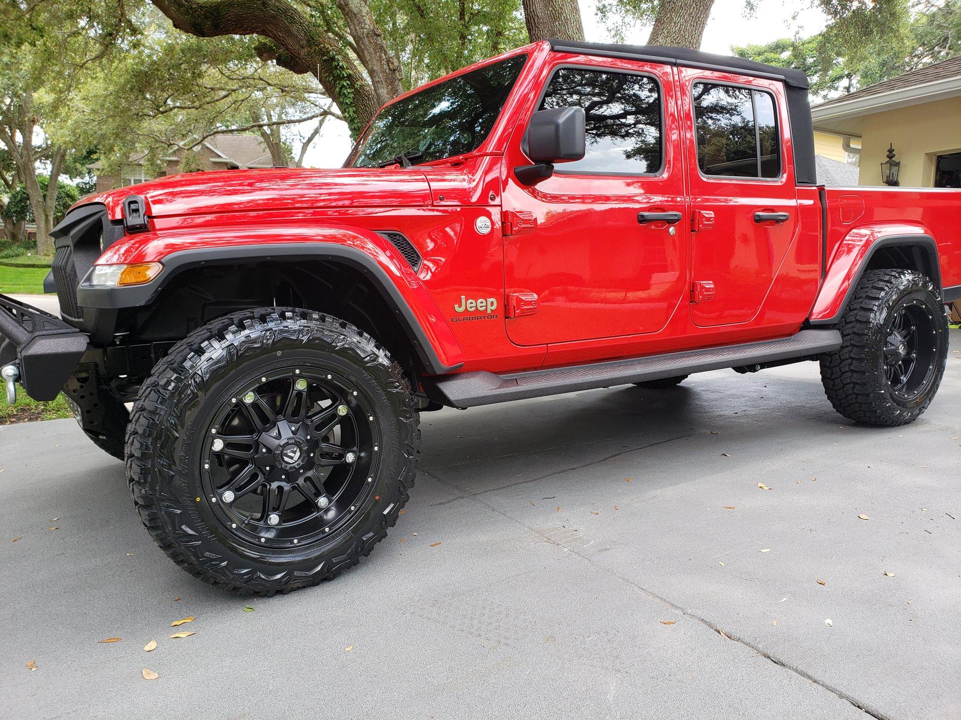 Jeep Gladiator Overland or Rubicon - Can't Decide jeep1