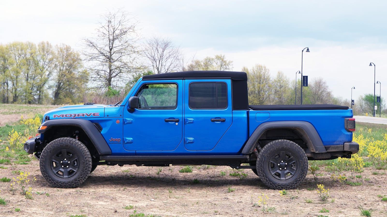 Jeep Gladiator 2020 Gladiator Mojave Review: For most buyers, the Mojave will make more sense than the Rubicon [Autoblog] 2020-jeep-gladiator-051