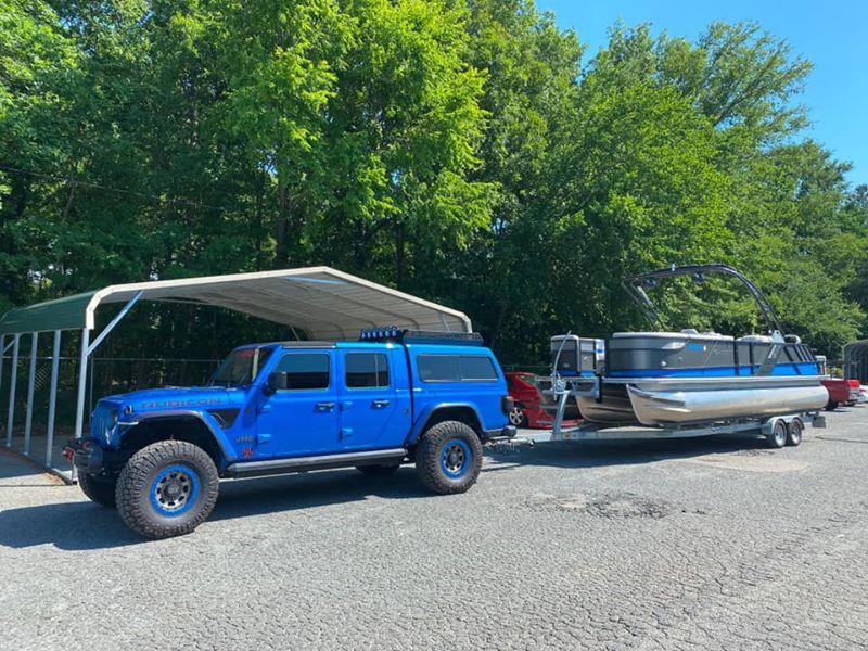 Jeep Gladiator Shout out to our friend Mark for sharing his badass setup! See you at the events! Oc9Hnud8x3UaoSWKeU0zVVL8Gks&_nc_ht=scontent-lga3-1
