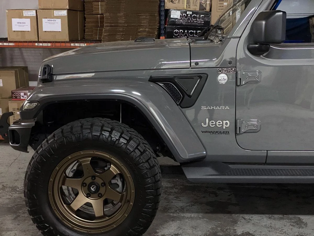 Jeep Gladiator First Look: Sidetrack LED System for JL and Gladiator! 0E3EB9AE-445C-4C83-BDF4-8545F346FB04