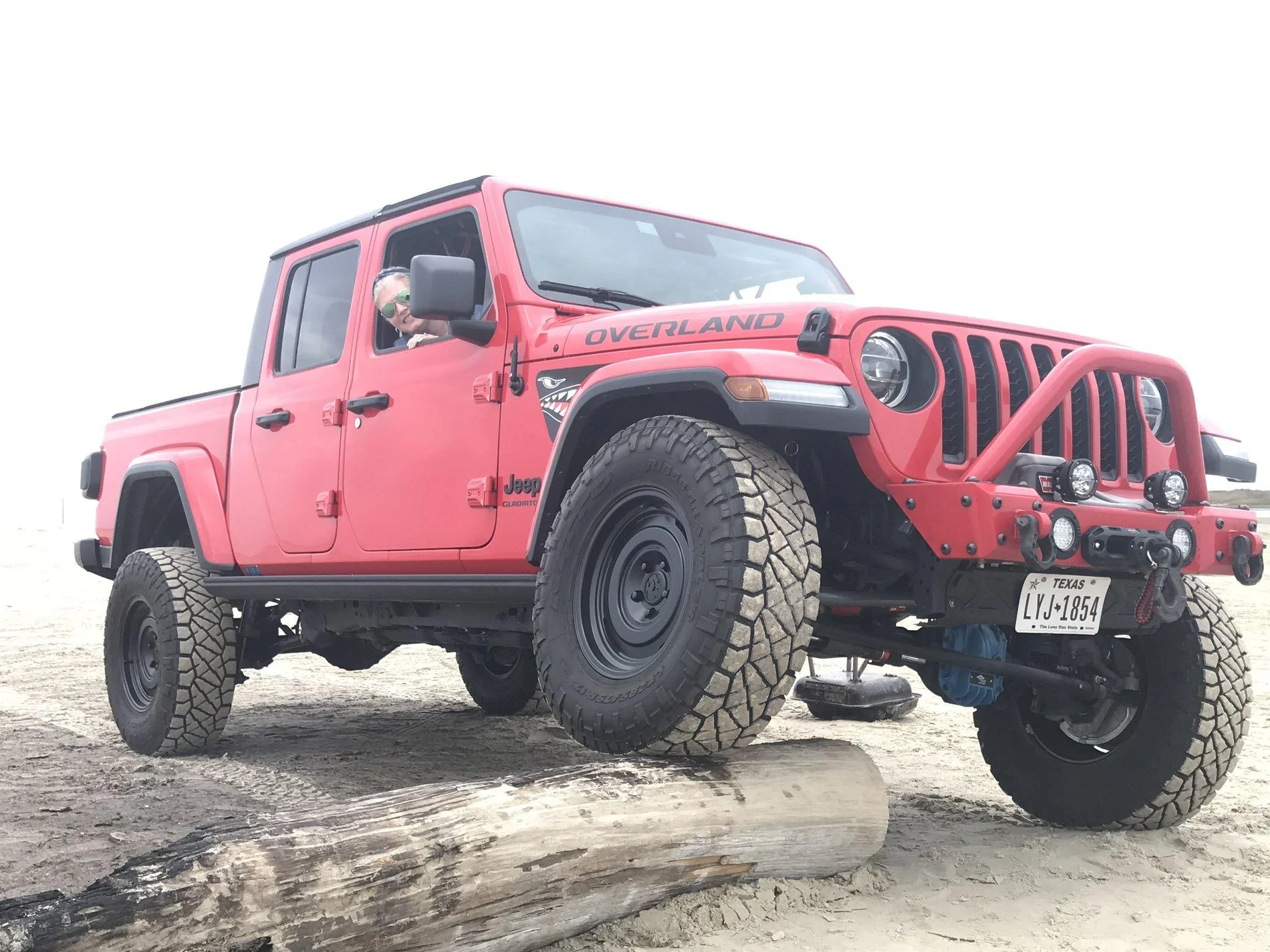 Jeep Gladiator Mopar Extended Performance Rock Rails Installed B6552CBD-414A-4F28-990C-A368CBA9431A_jpeg