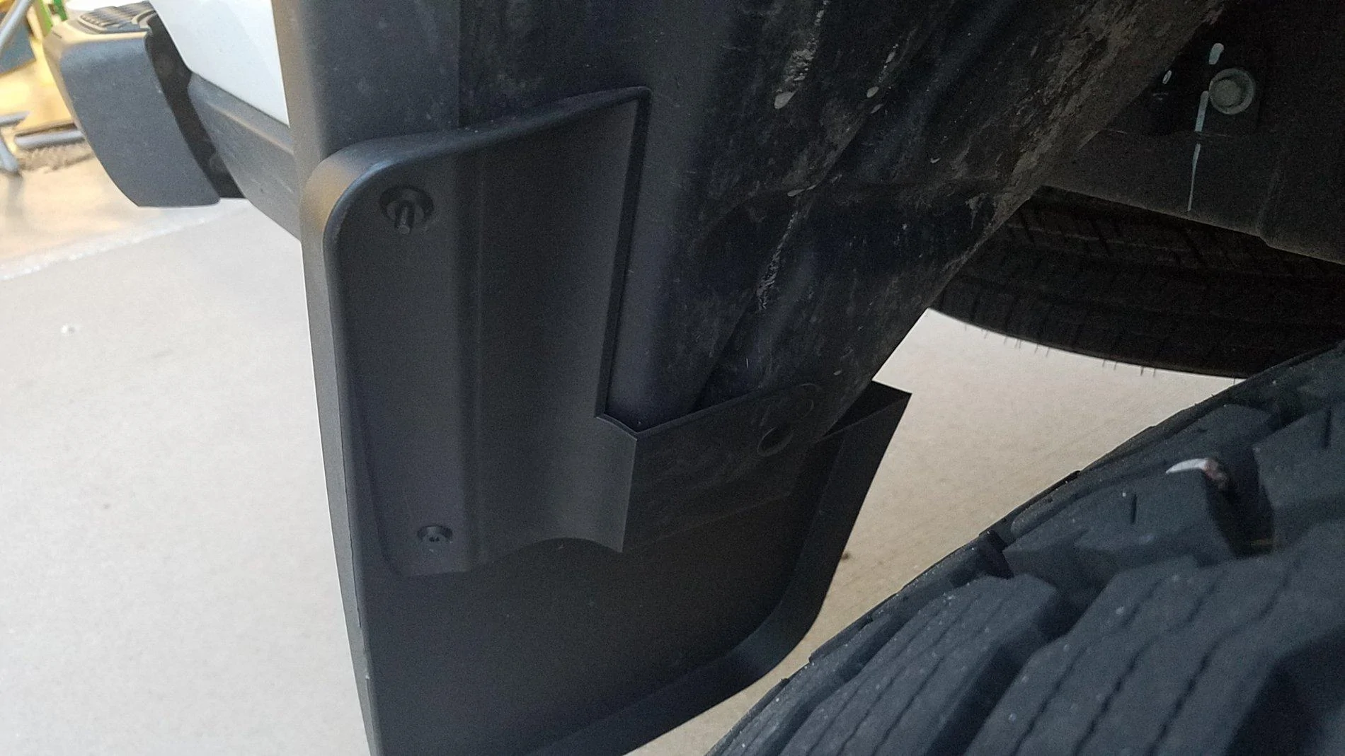 Jeep Gladiator Teccom Mud Flaps Install 20200603_203208