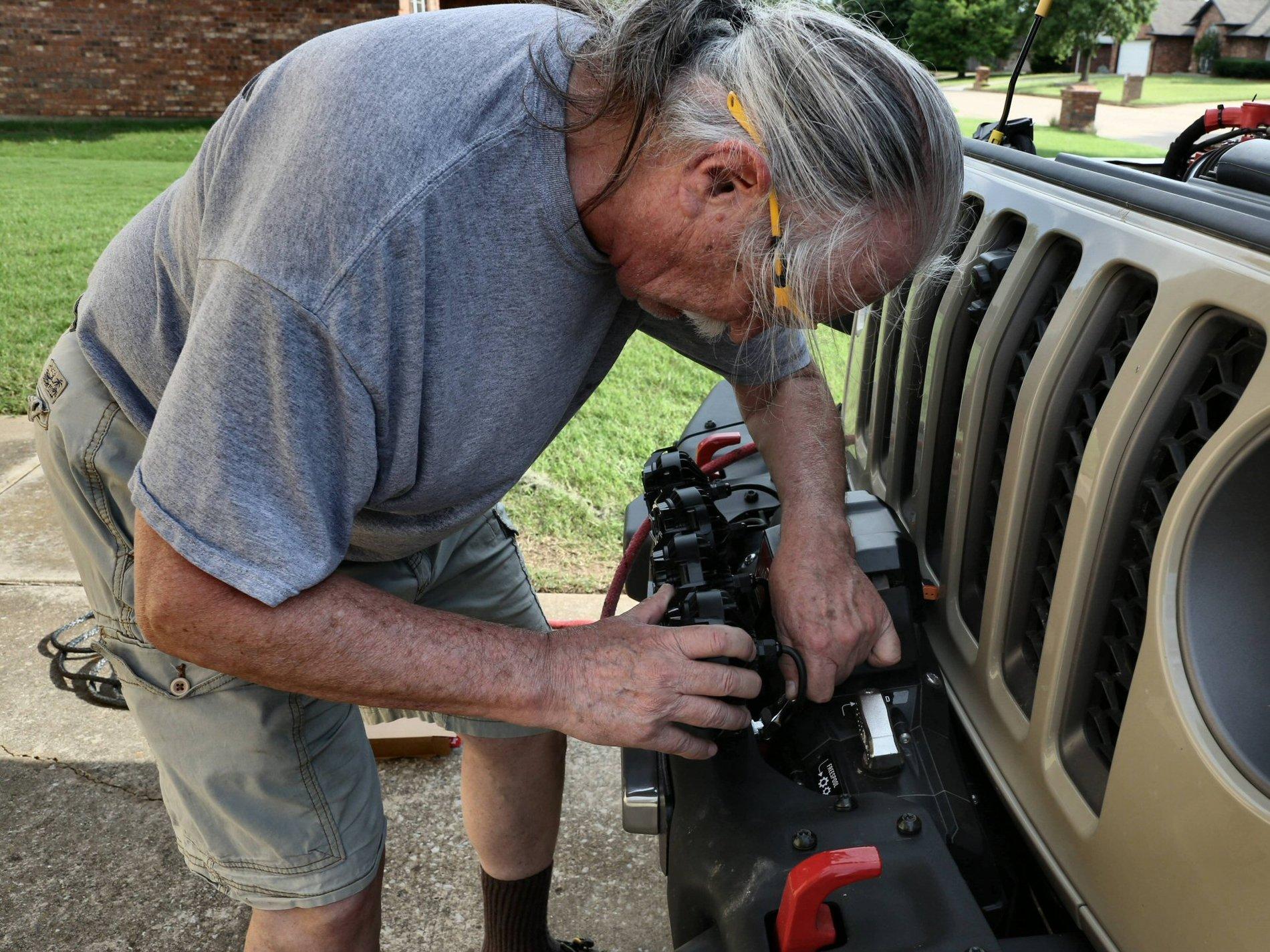 Jeep Gladiator What did you do TO your Gladiator today? [ADMIN WARNING: NO POLITICS, NO GUN TALK] Gladiator, Jun 20, 5_5327, Installing Light Assemblies