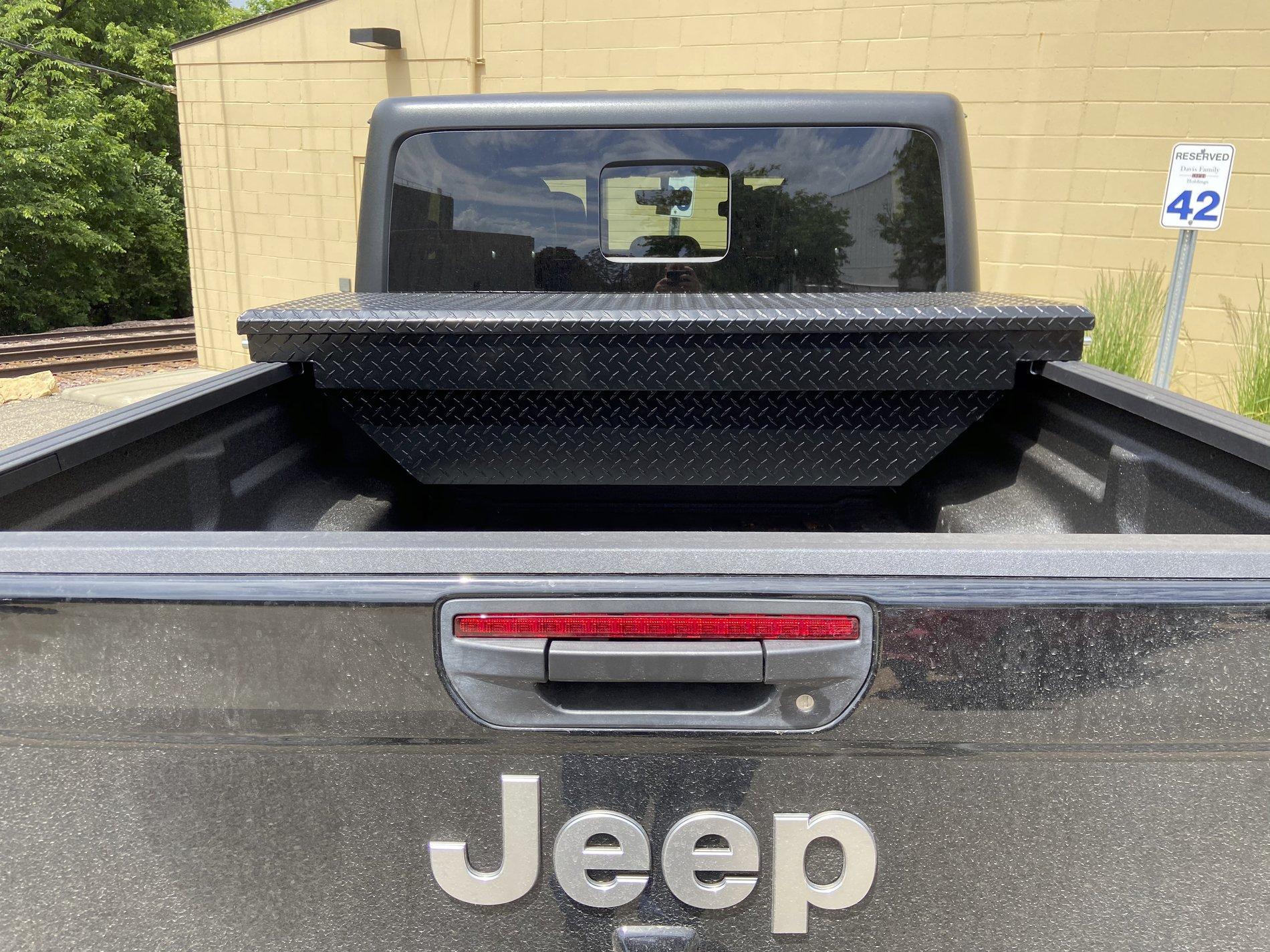 Jeep Gladiator Truck box IMG_3170