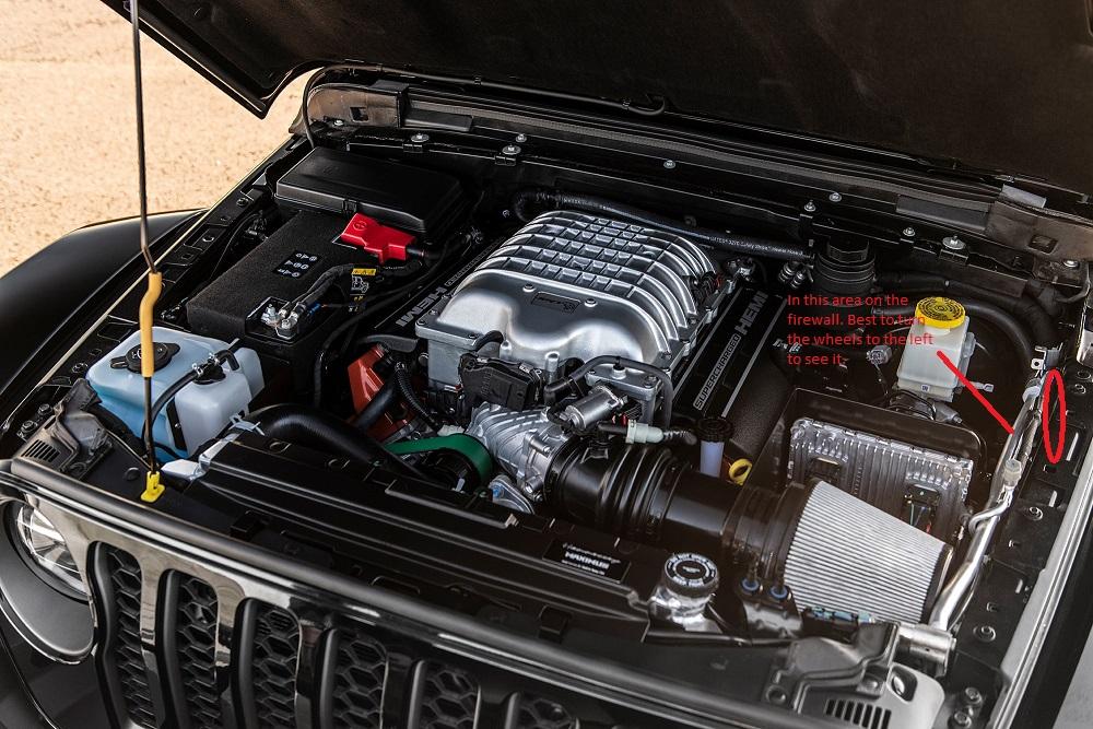 Jeep Gladiator First Look: Sidetrack LED System for JL and Gladiator! Jeep Gladiator Engine Compartment