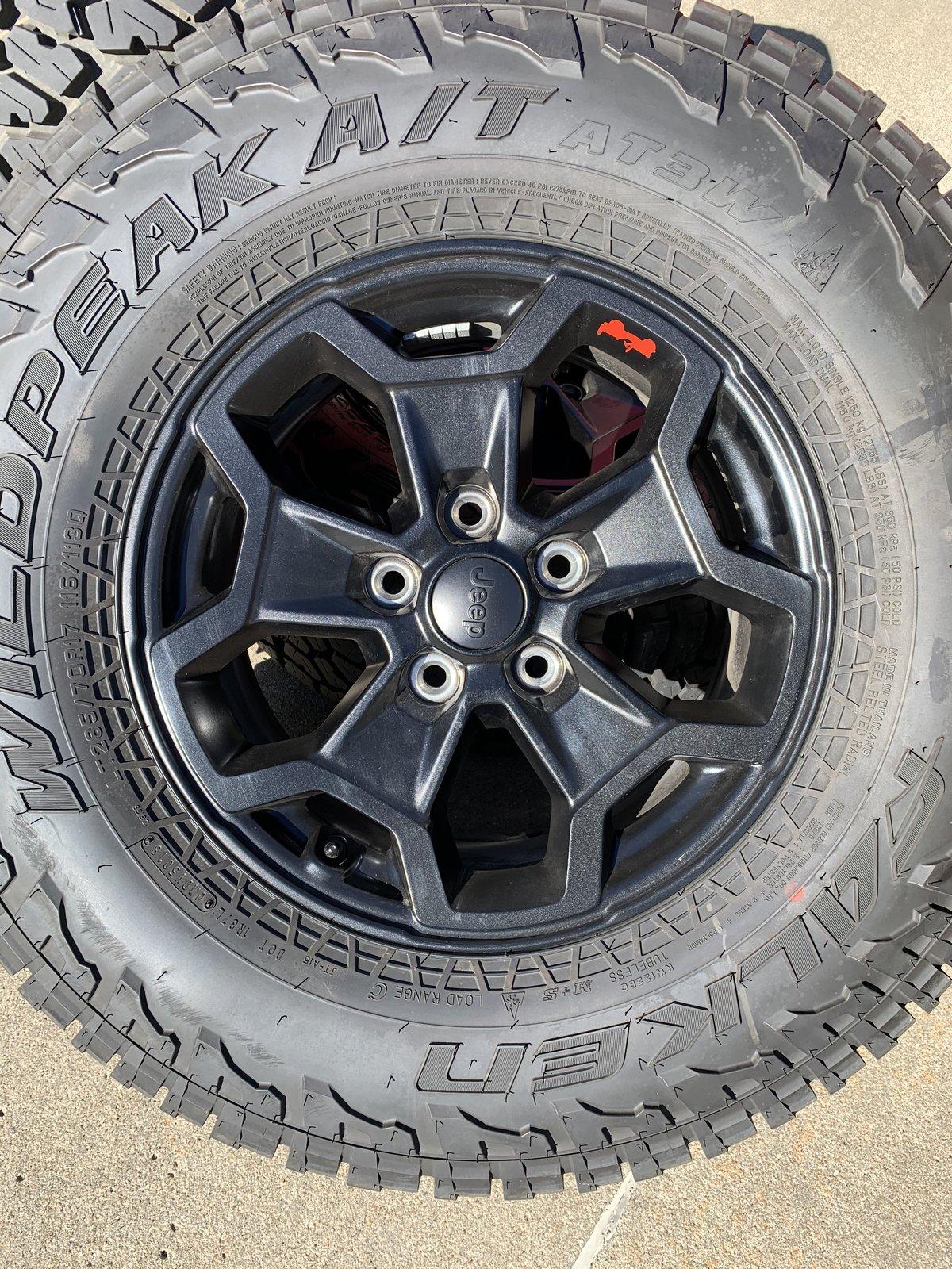 Jeep Gladiator Full Launch Edition set.  NW Iowa A7818DC7-ACB3-4789-90F8-1AD4A229C1E2