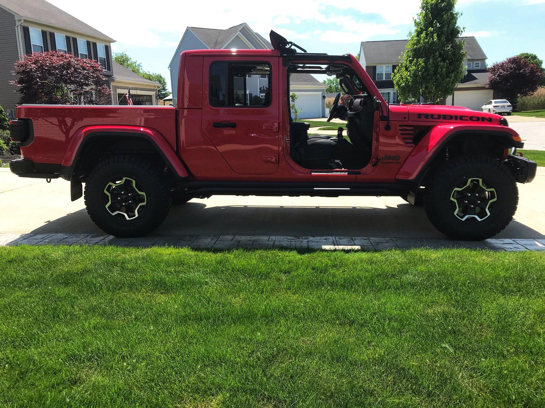 Jeep Gladiator What did you do WITH your Gladiator today? 12B83280-5AD3-47AC-B6FB-B625486D62F4