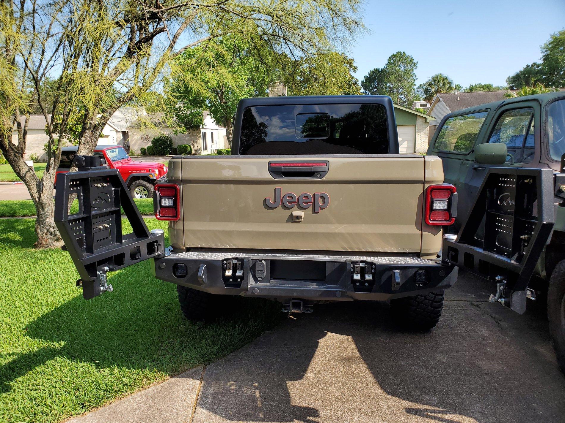 Jeep Gladiator Dual Swing Rear Bumper with tire carrier 20200606_170042