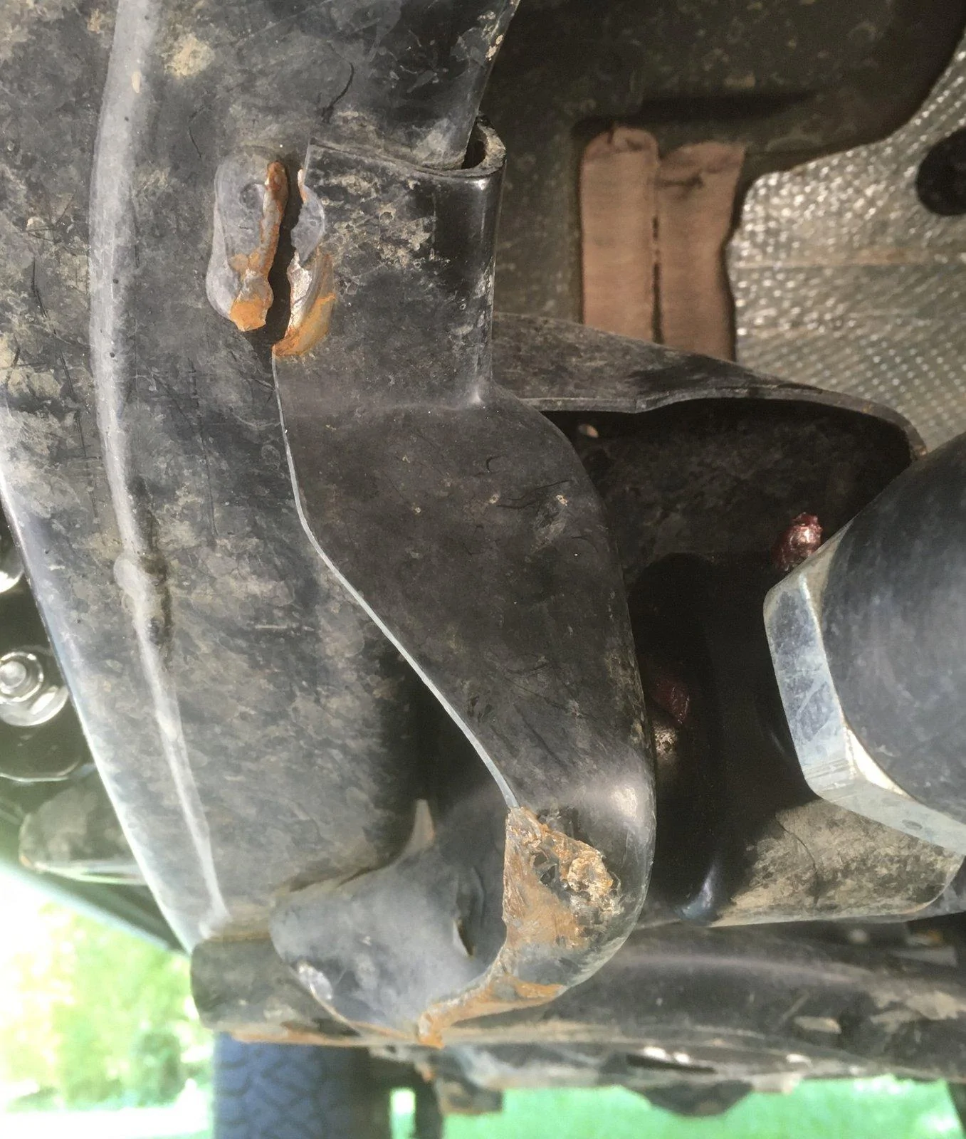 Jeep Gladiator So, how much do you really scrape the belly while off road? Lifted. 539886C2-914D-403E-B19B-3BC843CC3666