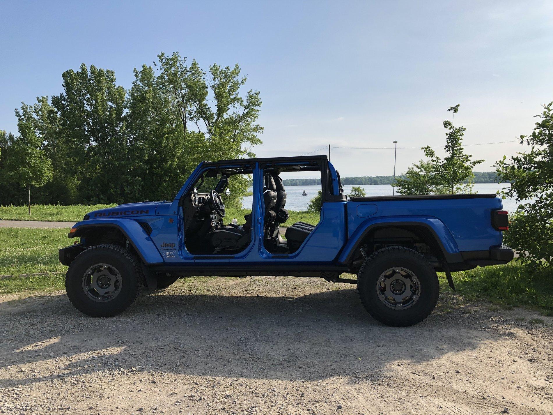 Jeep Gladiator What did you do WITH your Gladiator today? 3106BA5A-7350-4FEB-9A3B-E1ABC8DA159C