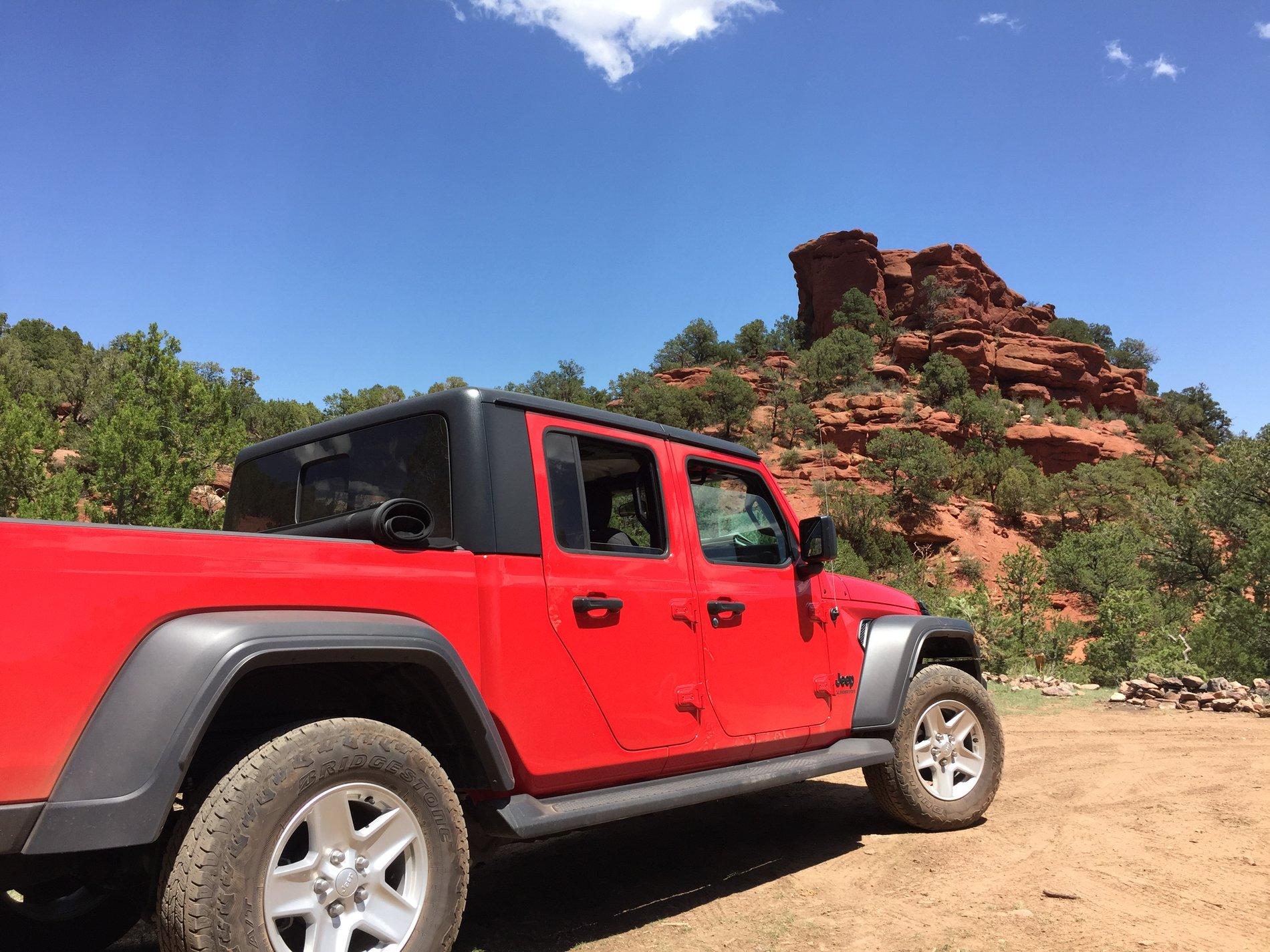 Jeep Gladiator Gladiator In Its Native Environment 1002.JPG