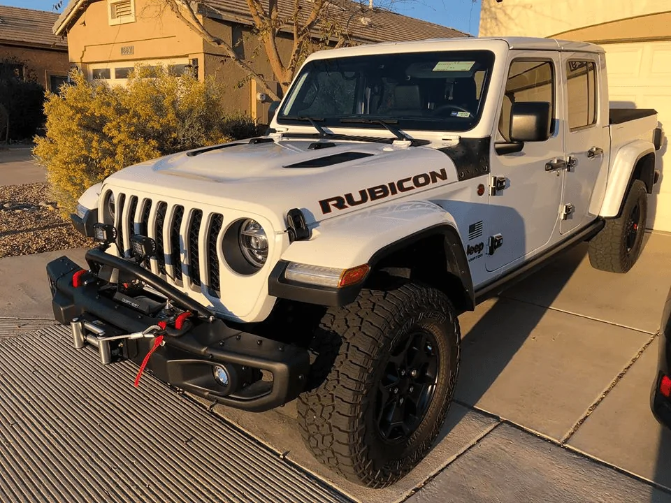 Jeep Gladiator White Jeep Gladiator Rubicon Launch Edition (Some Upgrades) 1591643839552
