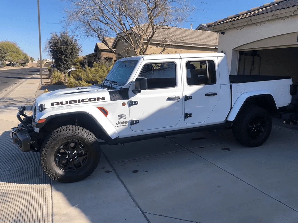 Jeep Gladiator White Jeep Gladiator Rubicon Launch Edition (Some Upgrades) 1591643991196