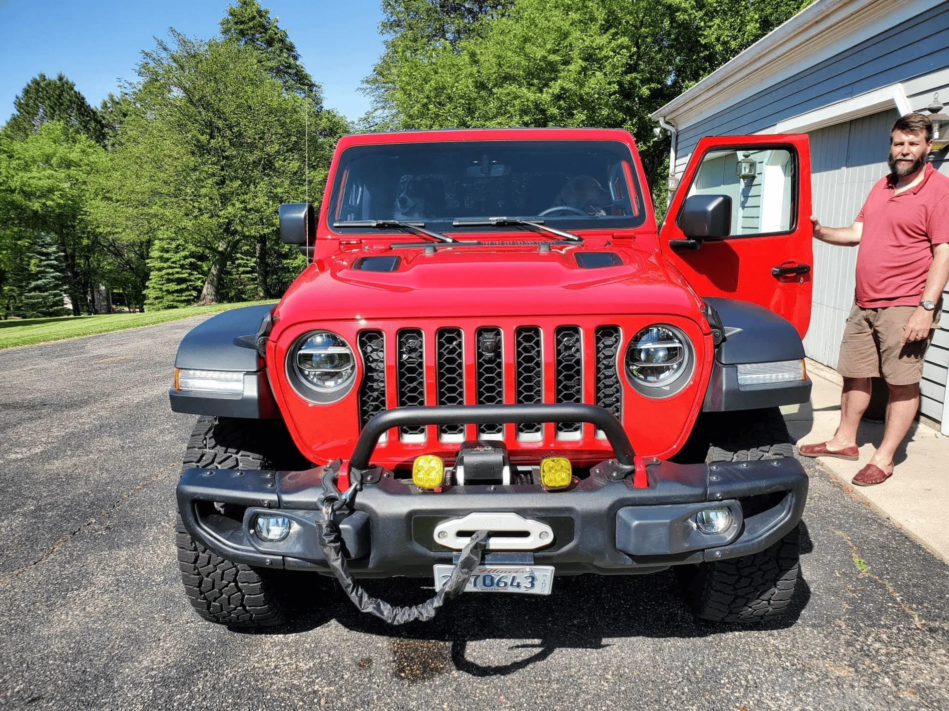 Jeep Gladiator Glad(iator) Dogs! Let's see 'em! 1591653296024