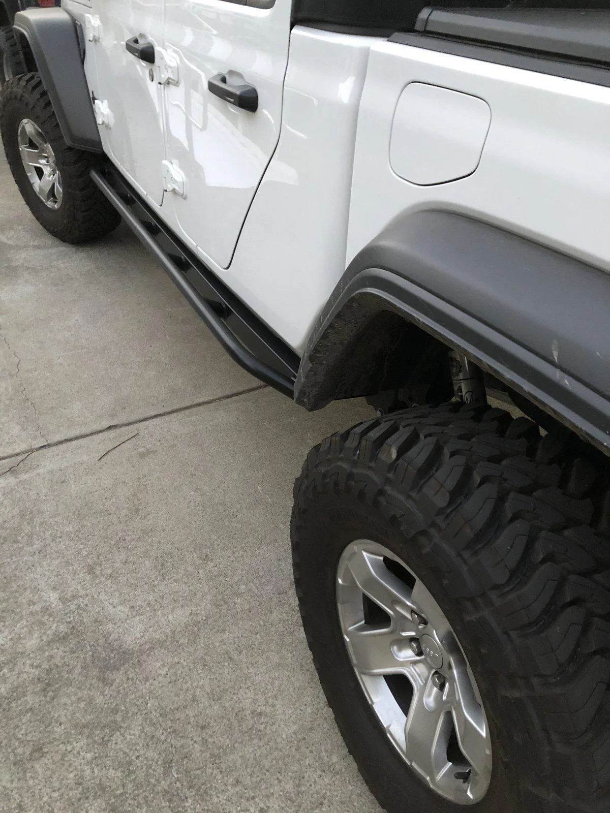 Jeep Gladiator Greg’s white JT max tow 8DB205B3-26EE-4191-8582-F6E6DF23E25B
