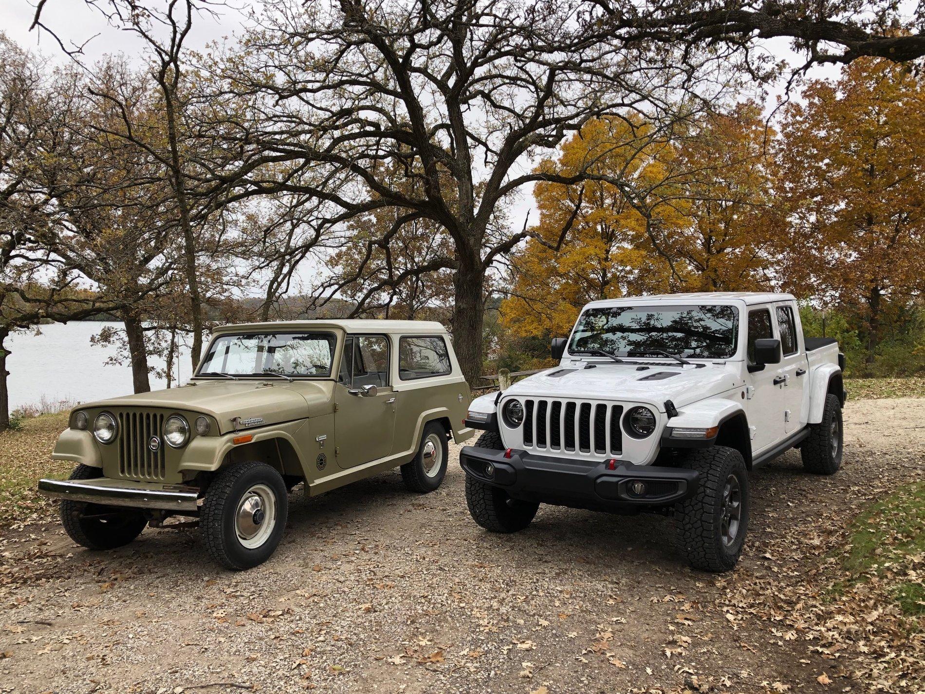 Jeep Gladiator What do you think this one is worth? IMG_1232