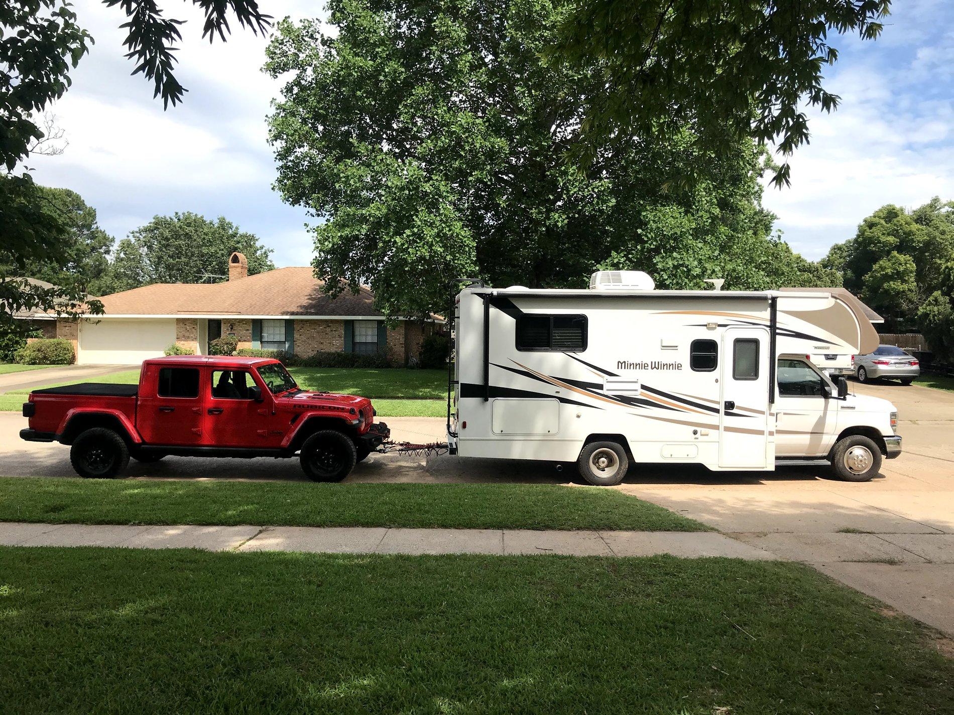 Jeep Gladiator Kristine Towing JT