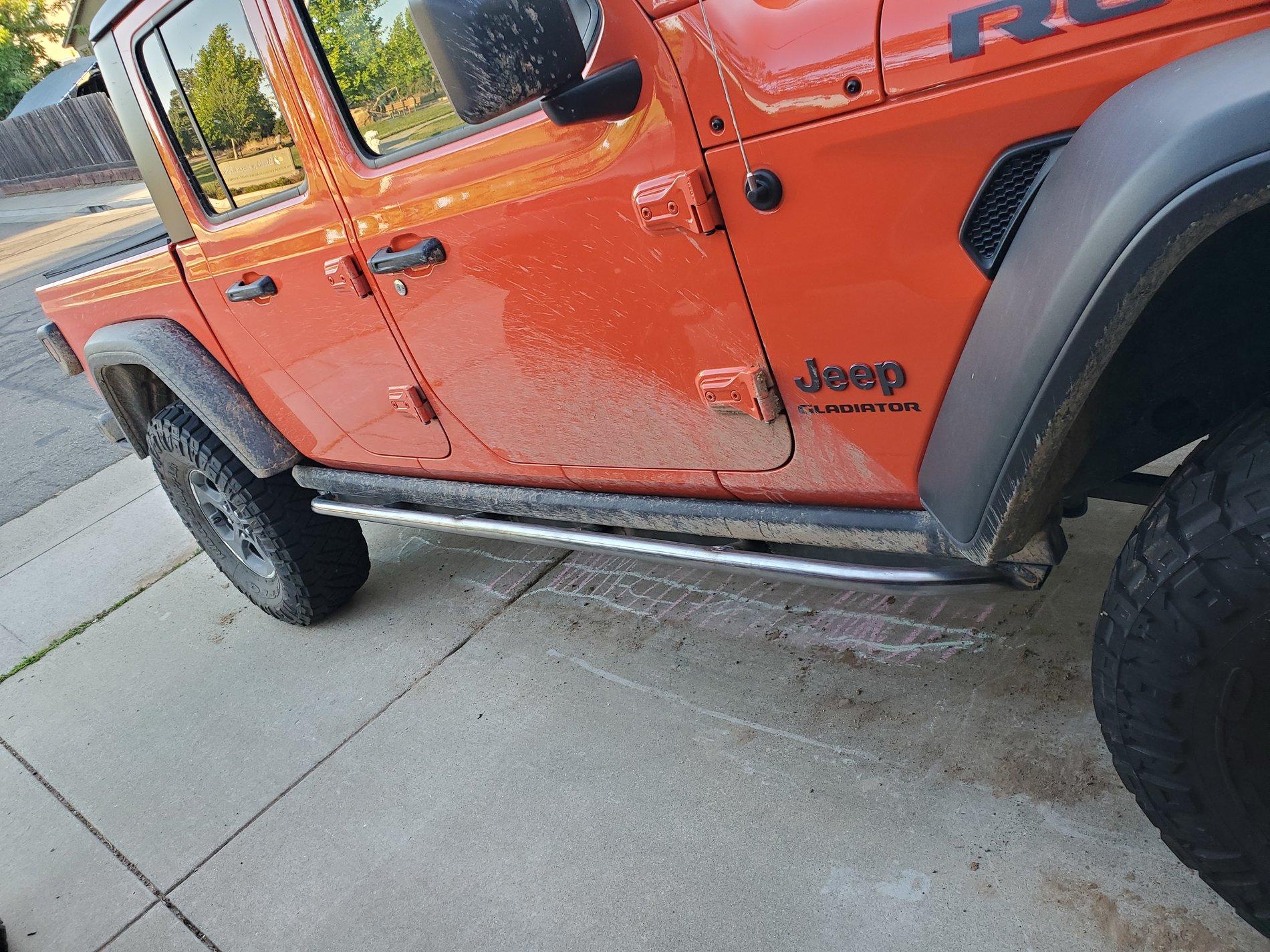 Jeep Gladiator Otter Pop 20200520_192342