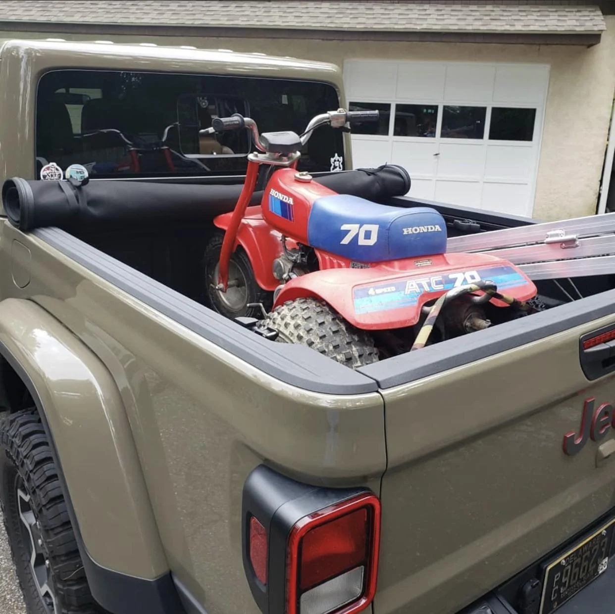 Jeep Gladiator Finally the bed hauling... CC6E22E1-DD4E-45B8-BCE5-74DC8CBE2466