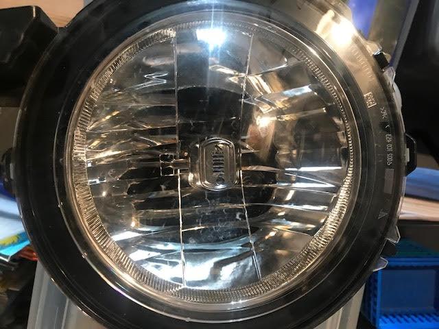 Jeep Gladiator OEM Halogen Headlights unnamed (1)