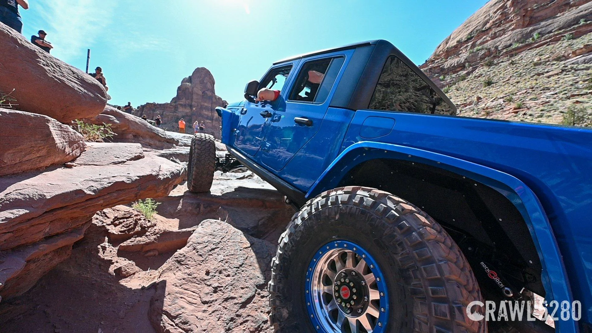 Jeep Gladiator HYDRO BLUE PEARL Gladiator JT Club 100591940_3162066660523736_63321342795055104_o