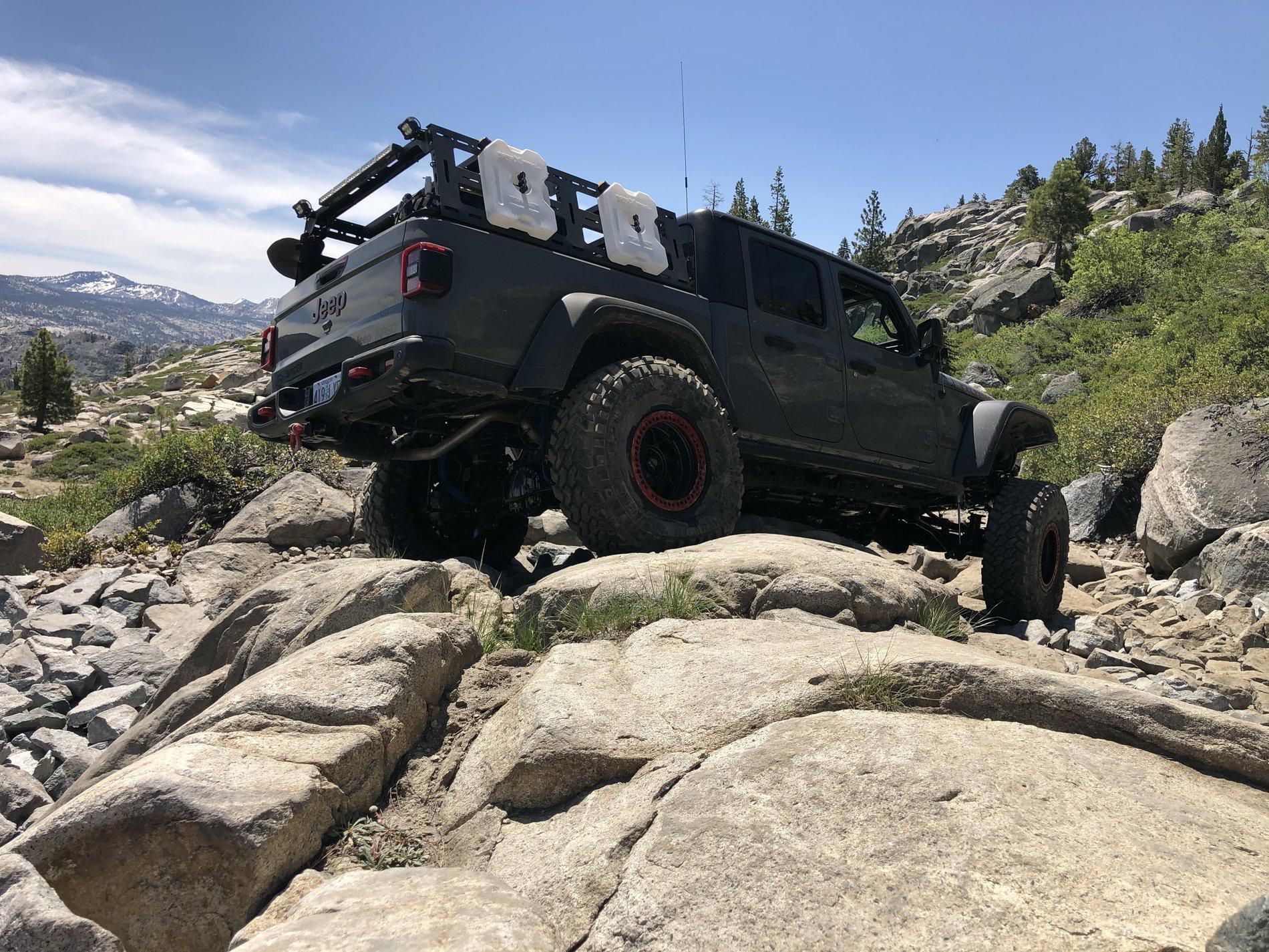 Jeep Gladiator Rock Krawler 3" X Factor JT System 63094924-2546-4E15-8FFB-5C44799C0CD0