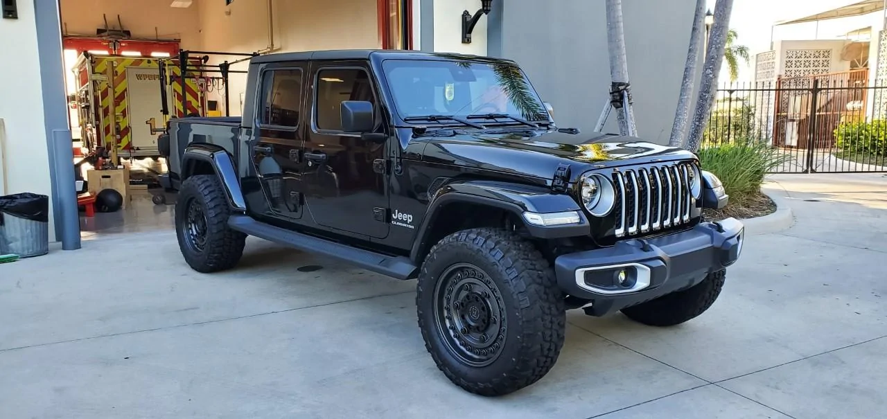 Jeep Gladiator For Sale "Factory Mopar Side Steps" j