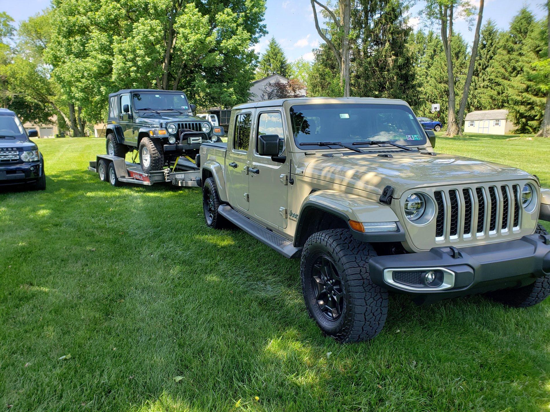 Jeep Gladiator Review and comparison: Towing my TJ with the JT, max towing the Overland 20200612_140428