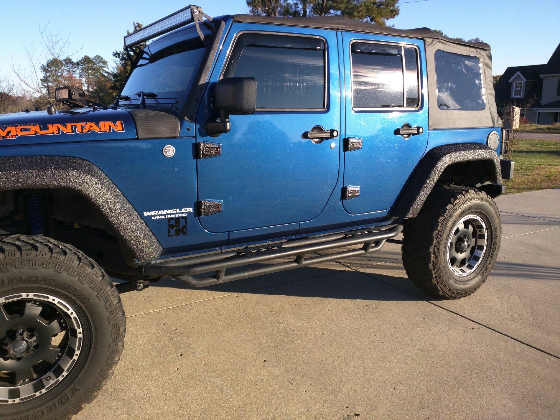 Jeep Gladiator Raptor Liner on Bumper and maybe more IMG_20151122_160933
