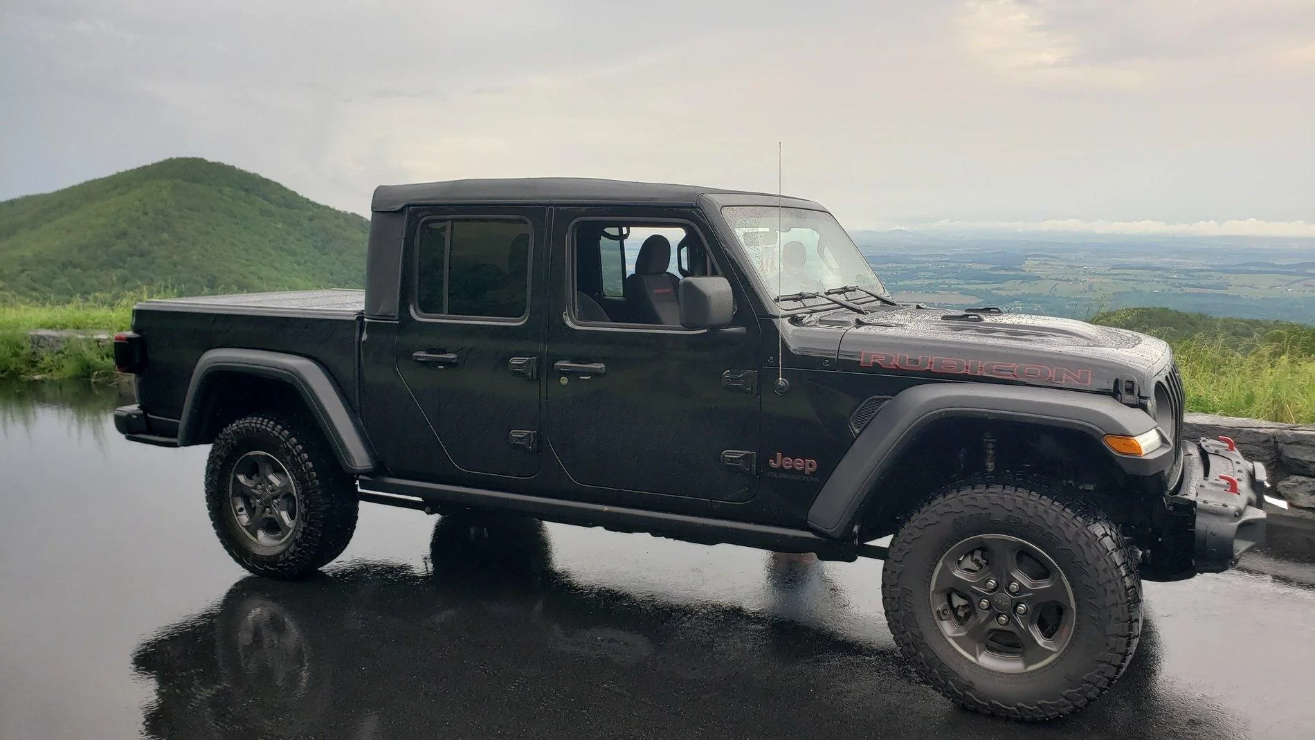 Jeep Gladiator BLACK Gladiator JT Club 20200605_182331