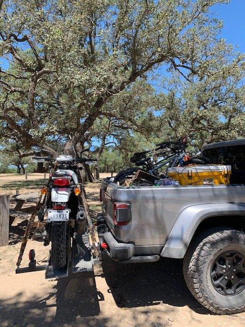 Jeep Gladiator Trailer Hitch Motorcycle Carrier Confusion mc