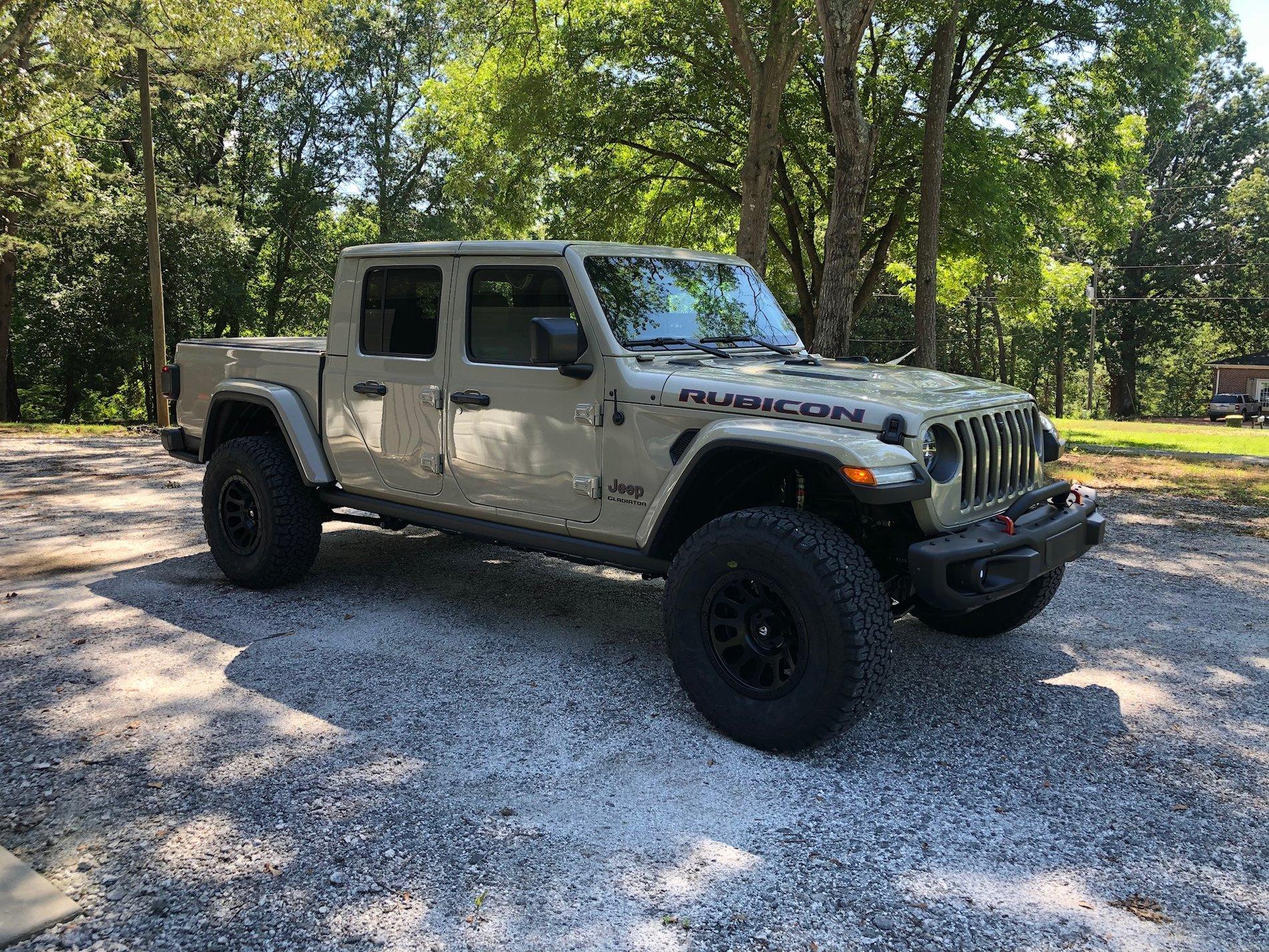 Jeep Gladiator GOBI Gladiator JT Club 9B5245A5-05FE-4163-AFCD-C4FA3BFABFD2