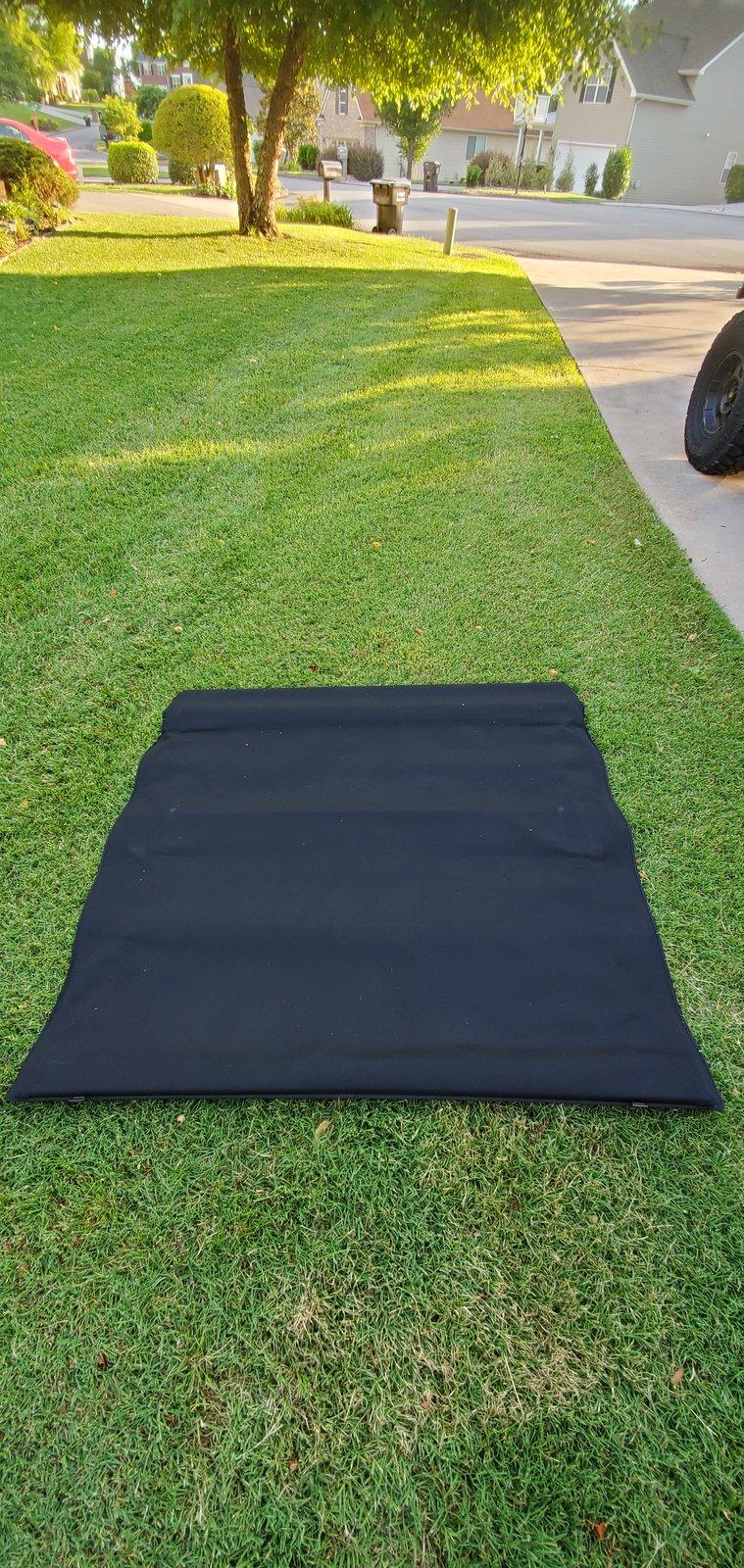 Jeep Gladiator Mopar roll up tonneau cover for sale 20200614_194711