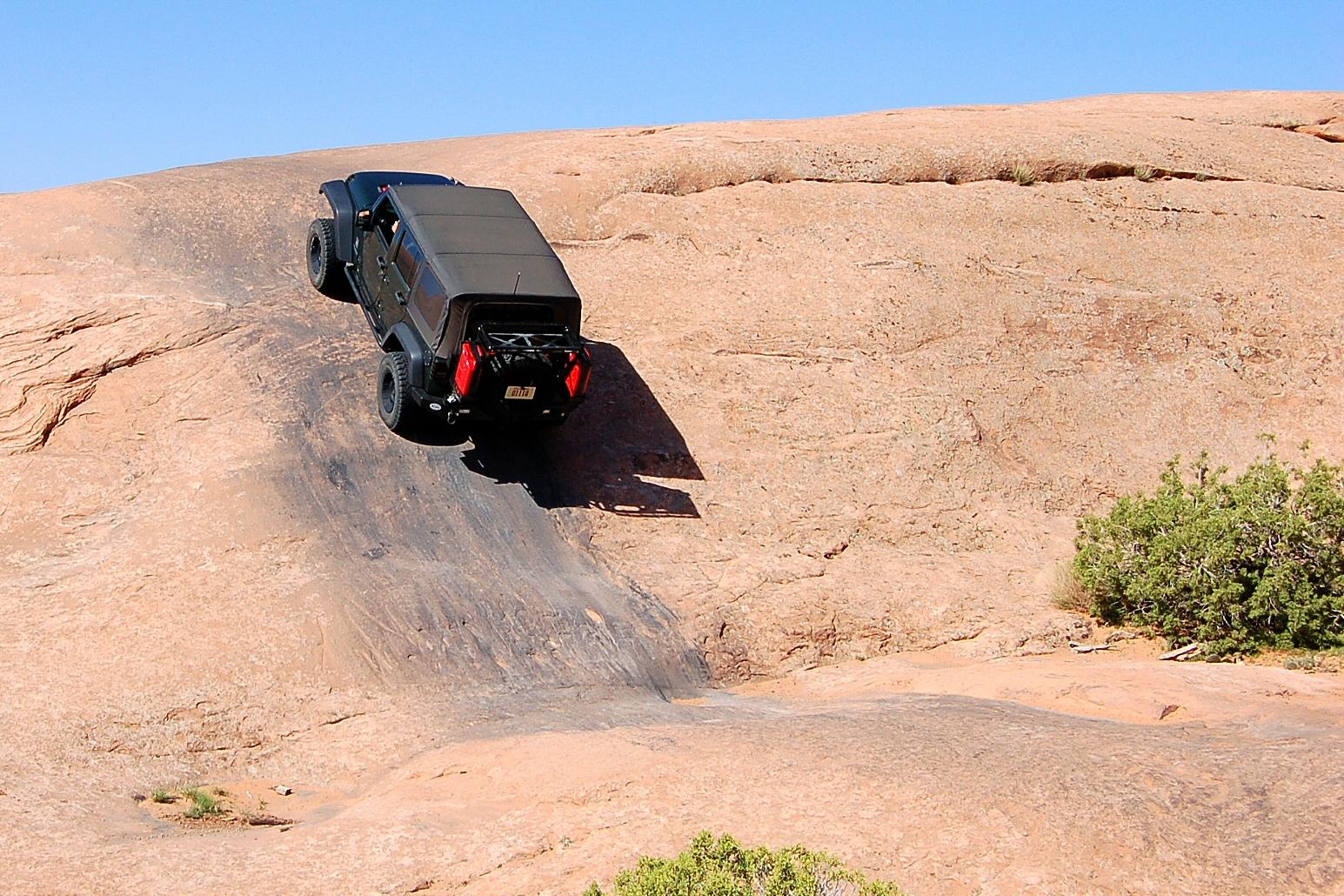 Jeep Gladiator Premium vs standard soft top Moab Trip, Apr-May 10, Jeff's Images, 0038, Mark on Kenny's Hill