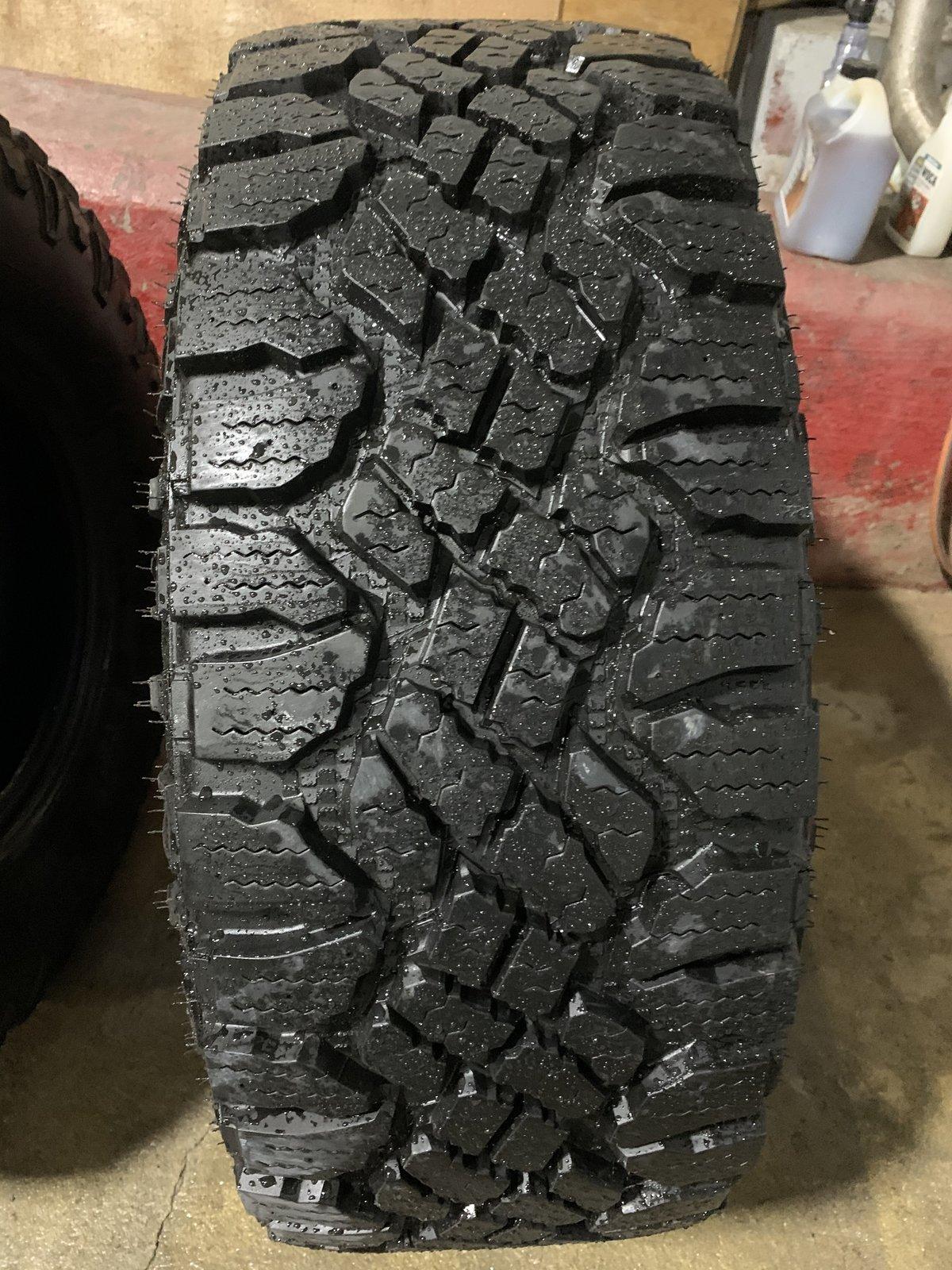 Jeep Gladiator Wrangler duratracs 315/70r17 123C6DBB-4289-4AF4-8126-EDD99CEC9665