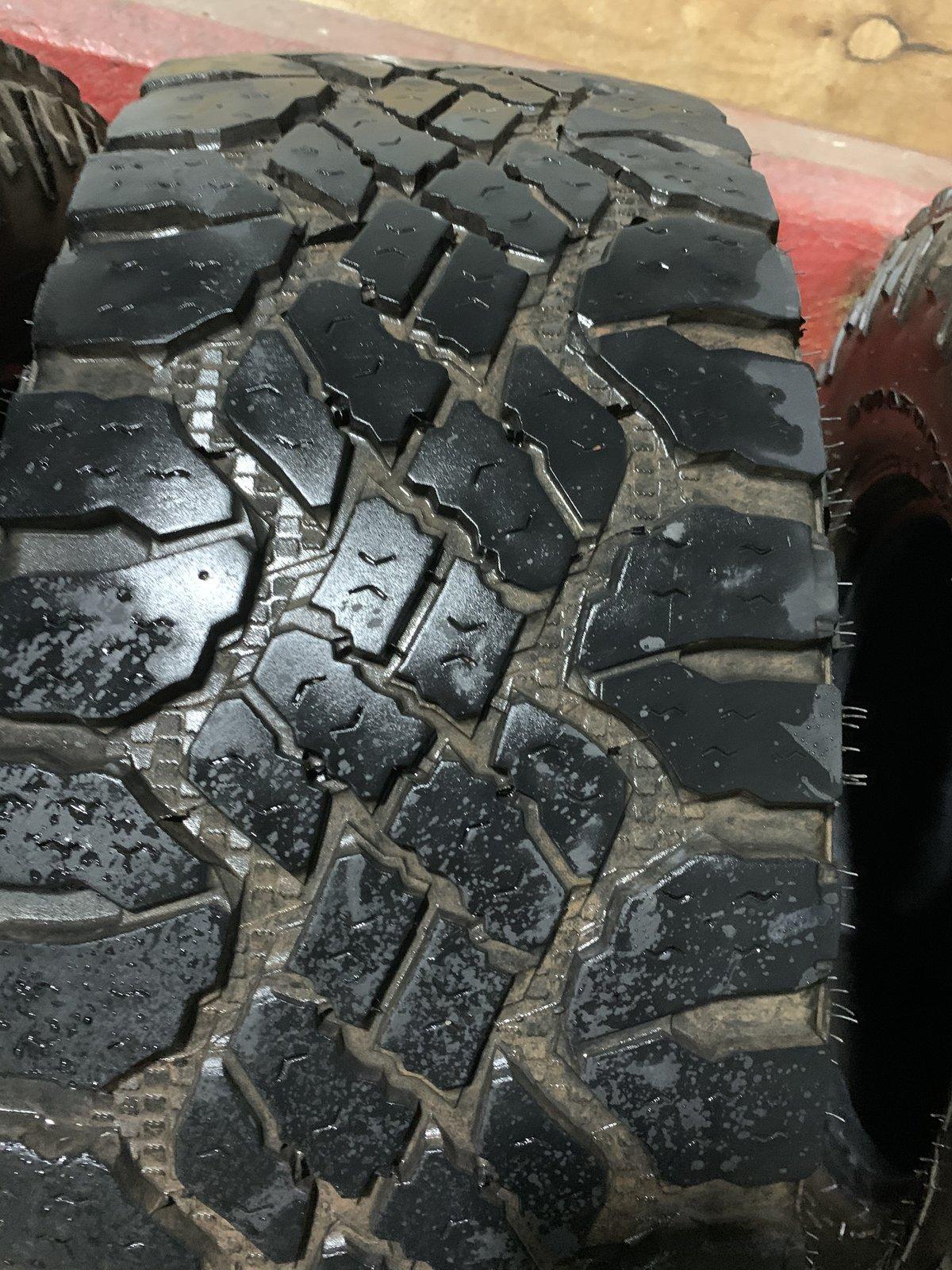 Jeep Gladiator Wrangler duratracs 315/70r17 6E669C03-1F8B-40C0-A093-39EB7A53B0BC