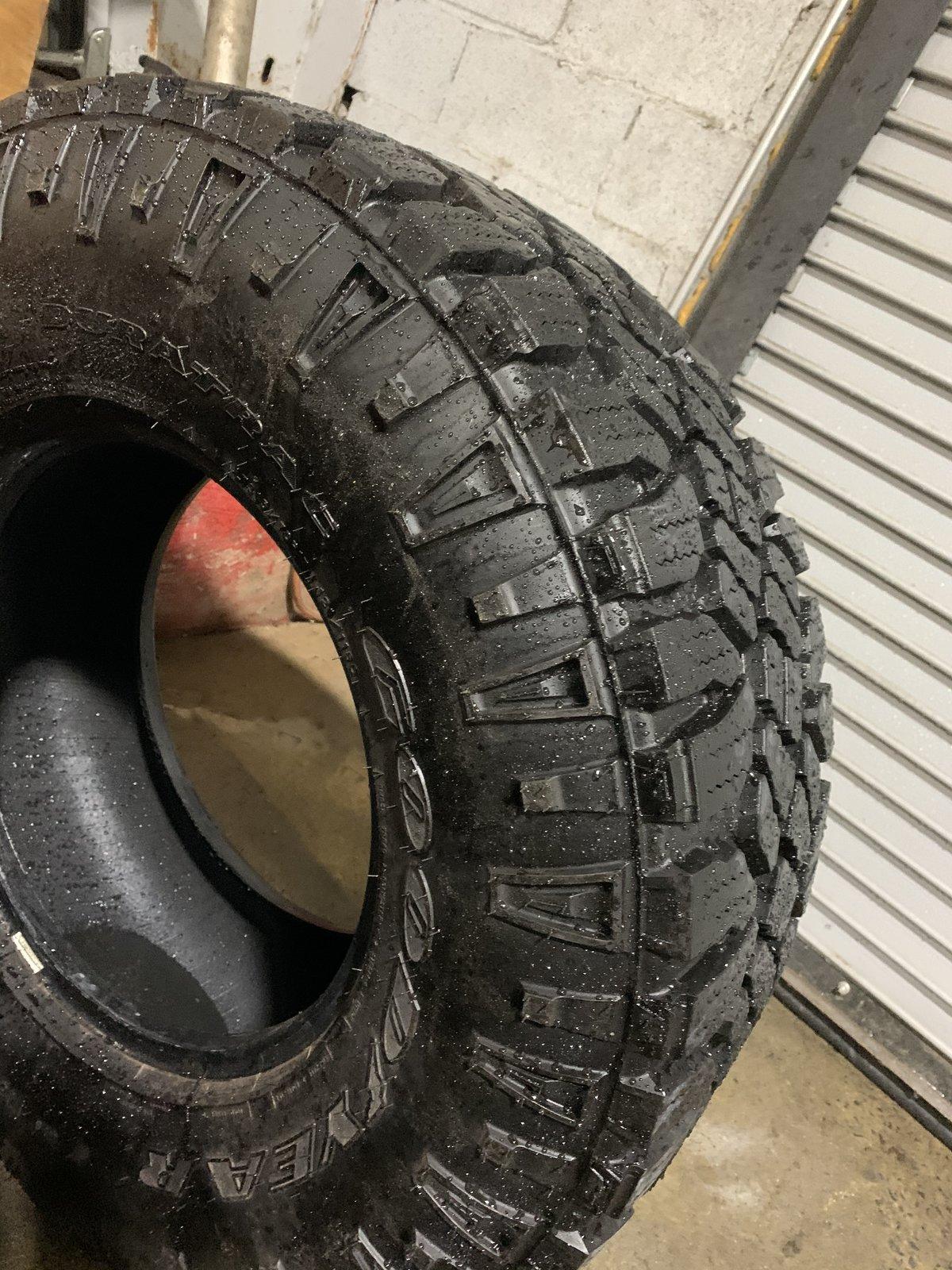 Jeep Gladiator Wrangler duratracs 315/70r17 F300A808-3E6B-4110-A527-734BD534EB97