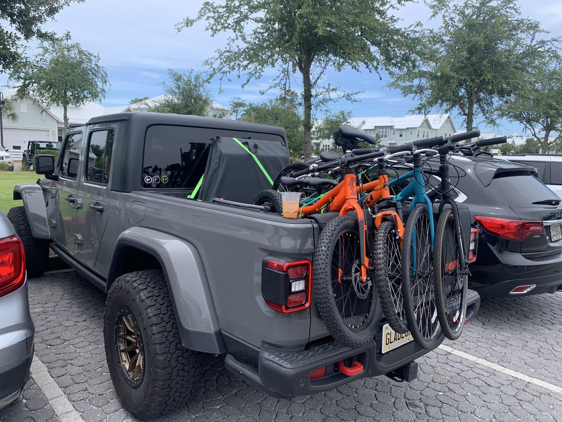 Jeep Gladiator Gladiator Bike Rack? 67C1F6E1-74A1-47DE-A759-F70EC233F3AF