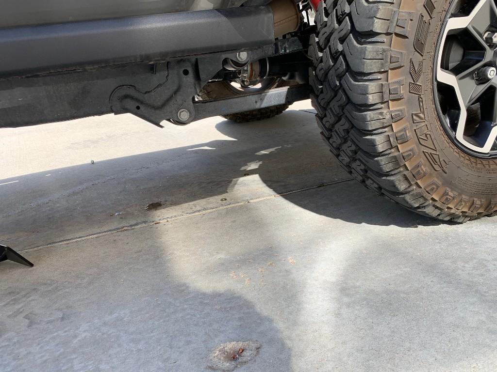 Jeep Gladiator So, how much do you really scrape the belly while off road? Lifted. vn4CPN