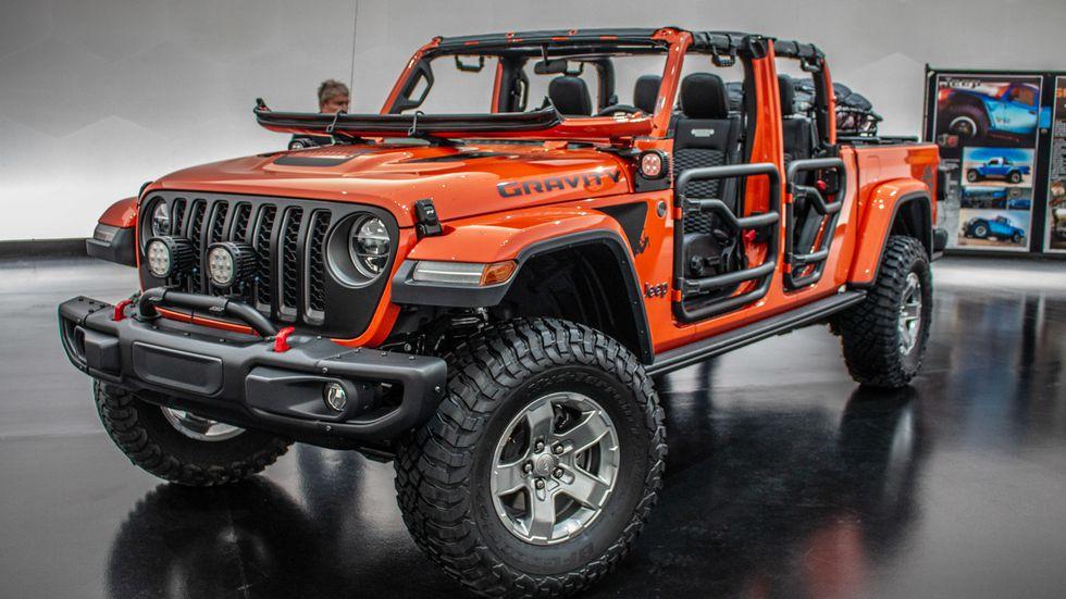 Jeep Gladiator Punkin for black grill swap 36011DA7-DBA1-494C-B3C6-3950F950FB60