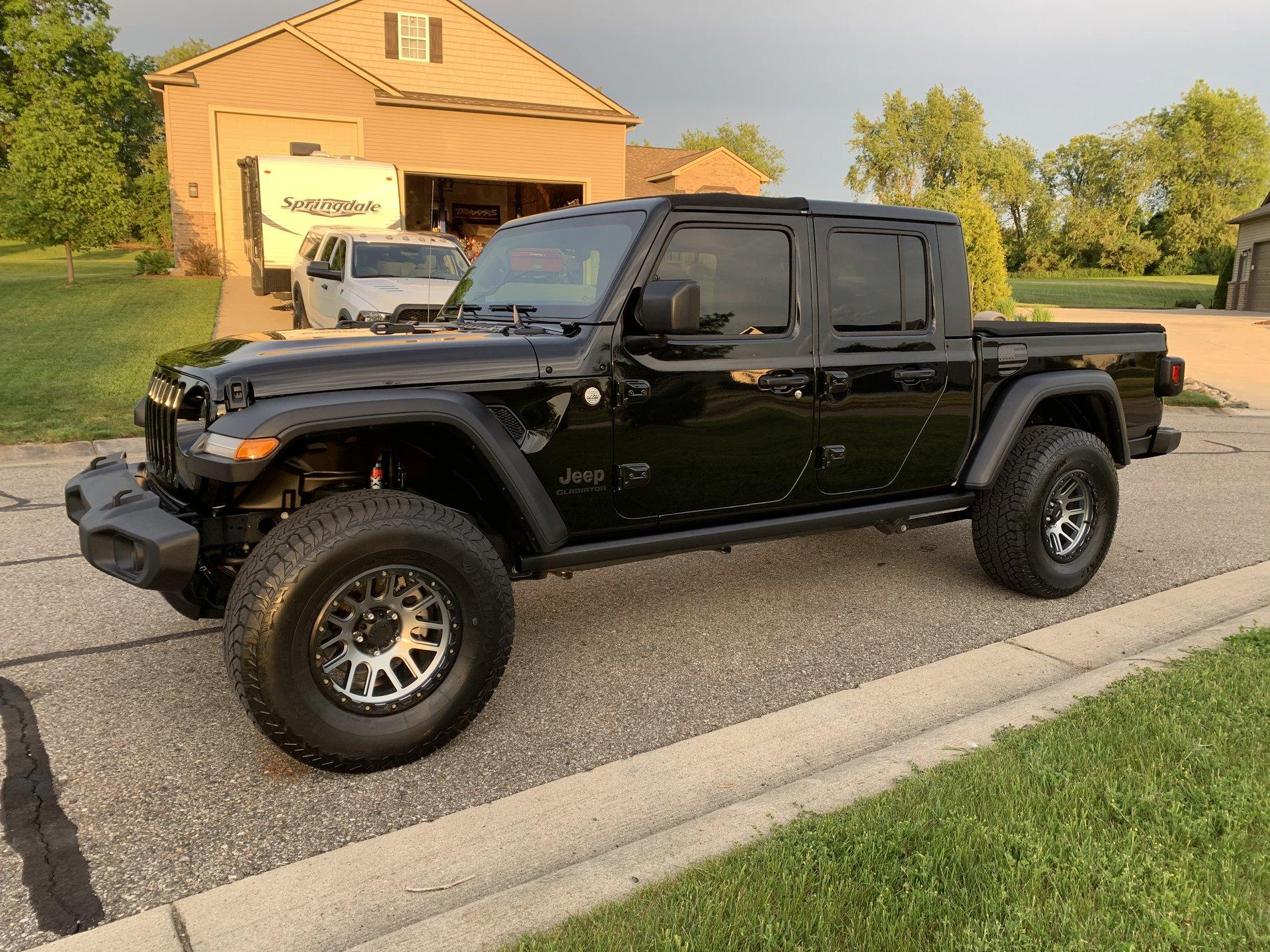 Jeep Gladiator My Gladiator is the most polarizing vehicle I’ve ever owned. 951CA4FE-6A78-4DC5-9848-8DEB2E3BE08A