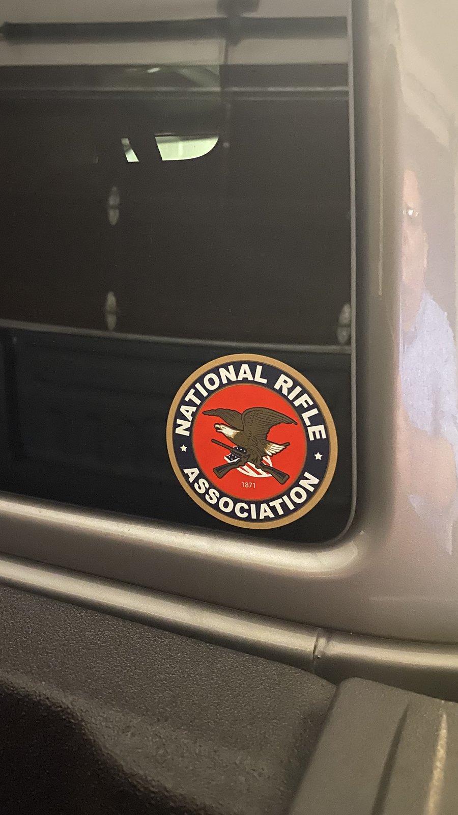 Jeep Gladiator Stickers and decal pics! IMG_1032